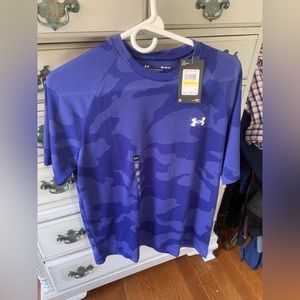 Under Armor Tee in royal blue camo